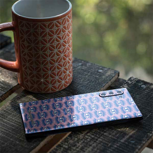Bouffants and Broken Hearts Bold Eyes 2 Galaxy Note 10 Skin